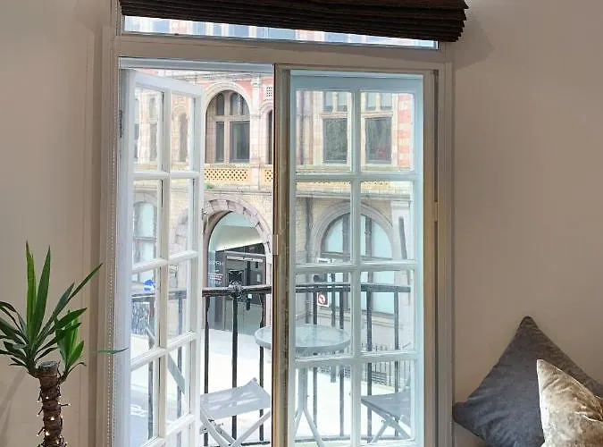 Apartment Special Apartment With Balconies - In The Very Heart Of Leeds